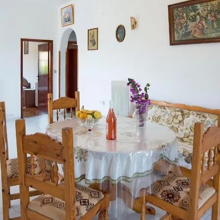 Country Side Apartments2 * جايوس